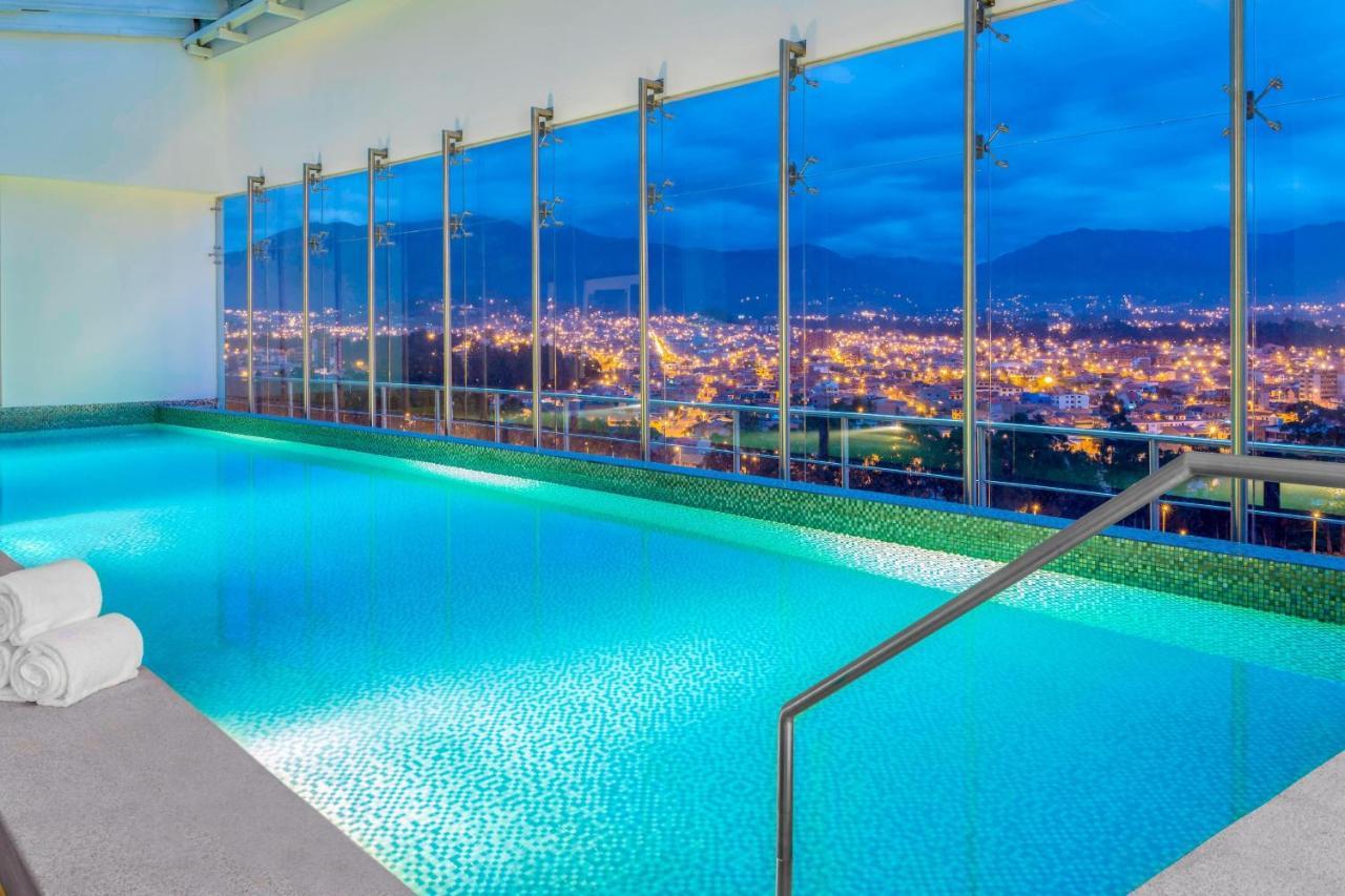 Four Points By Sheraton Cuenca Zewnętrze zdjęcie Skyline pool